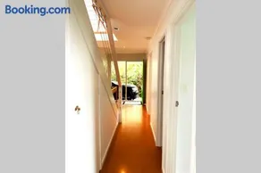 Apollo Ocean Blue ~ Oceanview ~Wifi ~Pet Friendly - Image 5