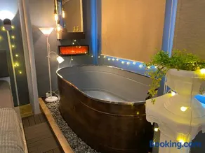 EL MEIR PRIME CABIN with Optional Bathtub Access Beside EK - Image 1