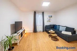 Modernisiertes Altbau 3-Zi Apartment - Image 2