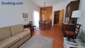 Árvore Cozy com Jardim - Image 1