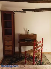 Authentic, warm, and friendly mountain apartment - Image 3
