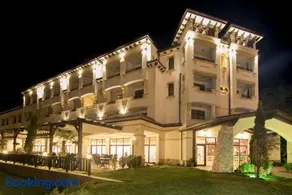 Hotel Paradise - Image 2