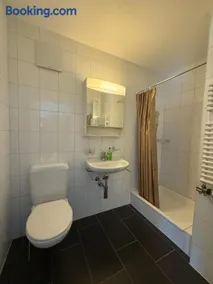 Apartment for 1 to 2 people, 1 double bed - Image 3