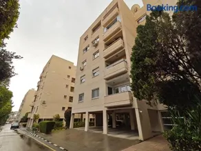 Lux studio apartment - Image 2