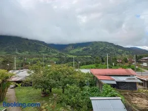 Hostal La Casa De Rodrigo - Image 2