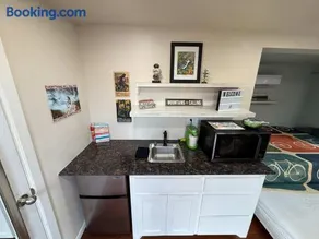 PL Medicine Pk Tiny Home Ft Sill Graduation Suite - Image 3