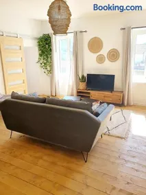 Appartement au cœur de Sartene - Image 1