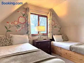 Primrose 20-Woodland Lodges-Carmarthen-Pembroke - Image 4