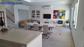 Casa con Pileta Los Arces Pilar - Image 2
