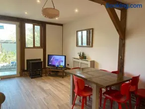 Charming 2-Bedroom Cottage in Cambridgeshire - Image 4