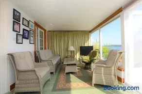 Ardmun House - Image 2