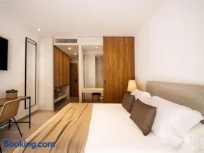 Hotel Porfirio Picota - Adults - Image 1