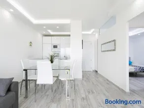 906 Luxury Sea View Apartment Club Paraíso - Image 2