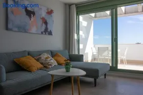 Precioso apartamento frente a la playa con piscina - Image 2