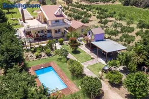 Laylande House - Image 1