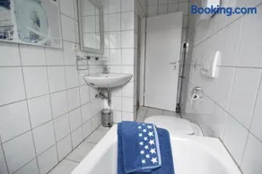 Ferienwohnung Troisdorf - Image 1