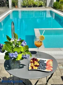Hotel Molecule - Image 1