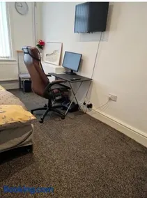 Double Sofabed with well-padded cushion - Image 2