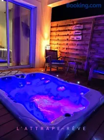 Magnifique cottage haut de gamme avec jacuzzi l'attrape rêve - Image 1
