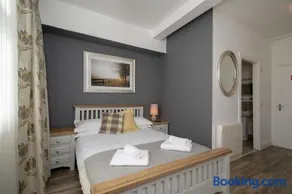 The Square townhouse Fermoy - Image 3
