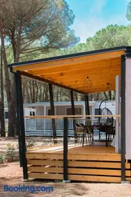 Lux camp - mobile homes in Bi village - Image 3