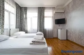 Sunny Hotel Batumi - Image 2