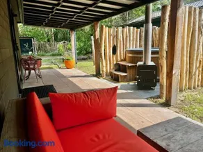 TinyLodge with hottub - Image 1