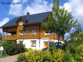 Berglodge für 10 Personen mit Sauna und Yacuzzi - Image 2