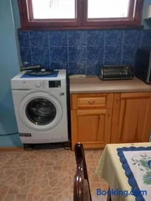 Къща за гости Дани - Image 1