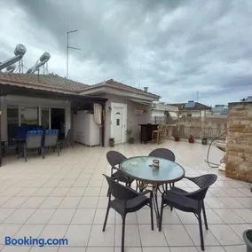 Evi's balcony - Image 1