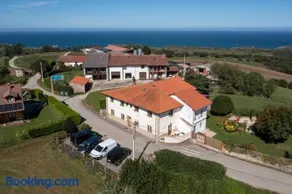 Apartmento Rural Sanvi B - Terrace and Views of the Picos de Europa - Image 2