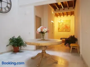 Casas de Sevilla - Casa Sevillana Harinas26 - Image 1