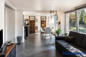 Modernes Landapartment - Image 2