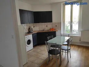 Appartements Charmants, quartier calme - Image 3