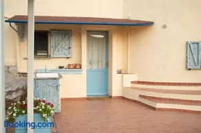 Nel verde del Villaggio - Casetta Celeste - Image 2