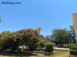 Queen Eyridiki Luxury Villa 1 - Image 3