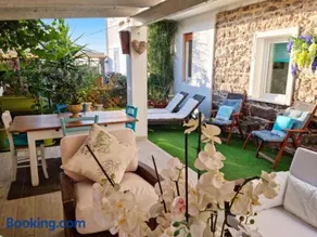 Charming Apartment Calasetta + Garden - Image 1