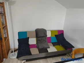 5 minutes walk to the Lake - Image 1