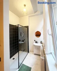 LouLou Home's - Image 4