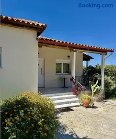 Villa Lazaros - Image 1
