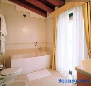 Hotel Ristorante Pedrocchi - Image 4