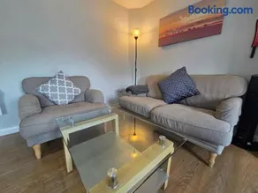 4a Smart Apartments - Image 2