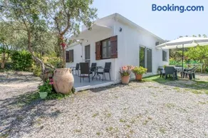 Stella's Olive Tree House - Image 1