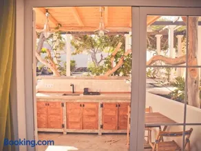 Tierra - Cinco Elementos - Surf & Yoga Stay - Image 3