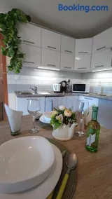 Limonádé Apartman AC Agárd Élményfürdő mellett - Image 5