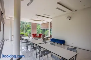 Apartment Seaview Rooftop Pool Surin beach 650m - Image 2