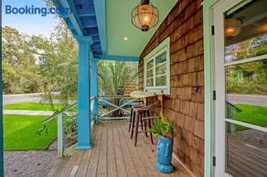 The Compound - 3 Cottages - Image 2