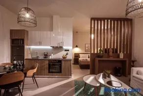 Ermioni Luxury Suite Beachfront 1 minute from the beach - Image 1