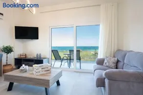 Endless Blue Escape, Sea View Apartment - Image 1