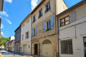 Maison Le Neuf Tarascon avec garage privé - Image 1